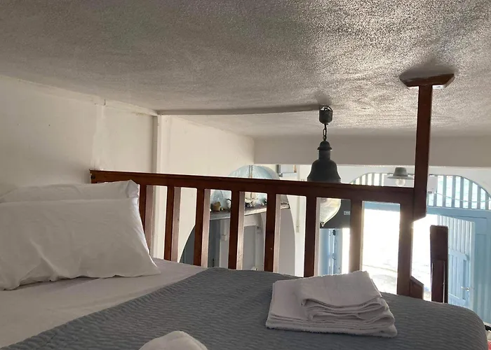 The Monk Seal Boathouse * Klima (Milos)